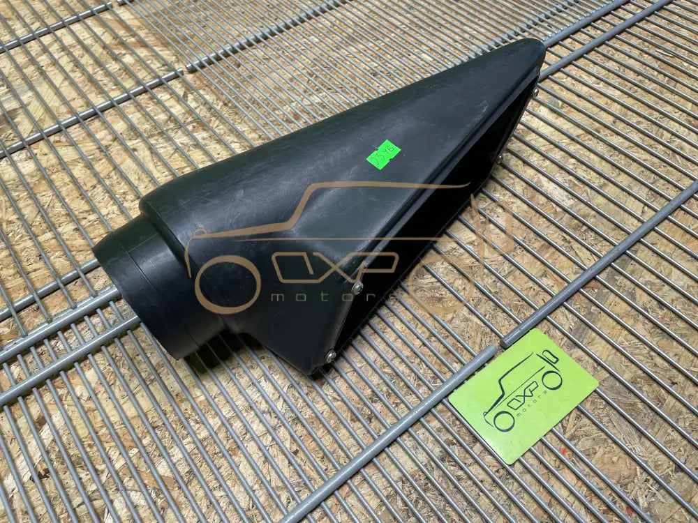 Mercedes-Benz G-Class W463 Air Intake Duct Left