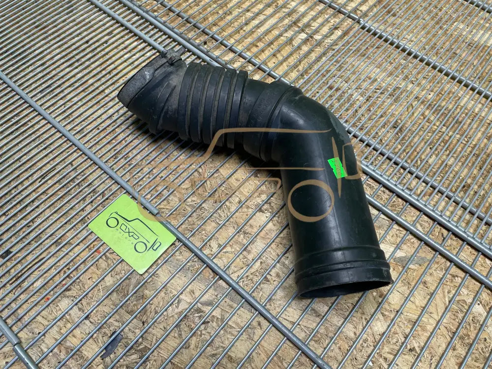 Mercedes-Benz G-Class W463 Air intake Hose Left