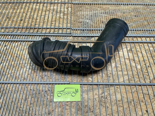 Mercedes-Benz G-Class W463 Air intake Hose Left
