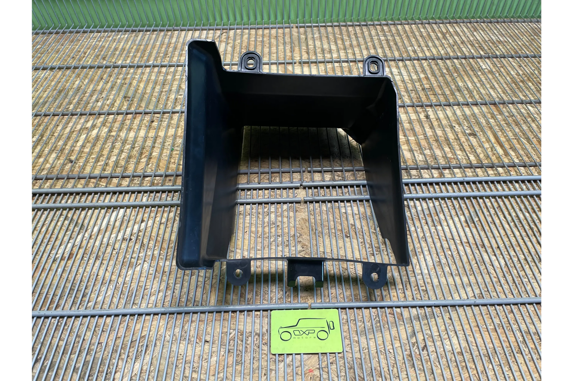 Mercedes-Benz G-Class W463 AMG Front Left Air Duct Vent - air duct