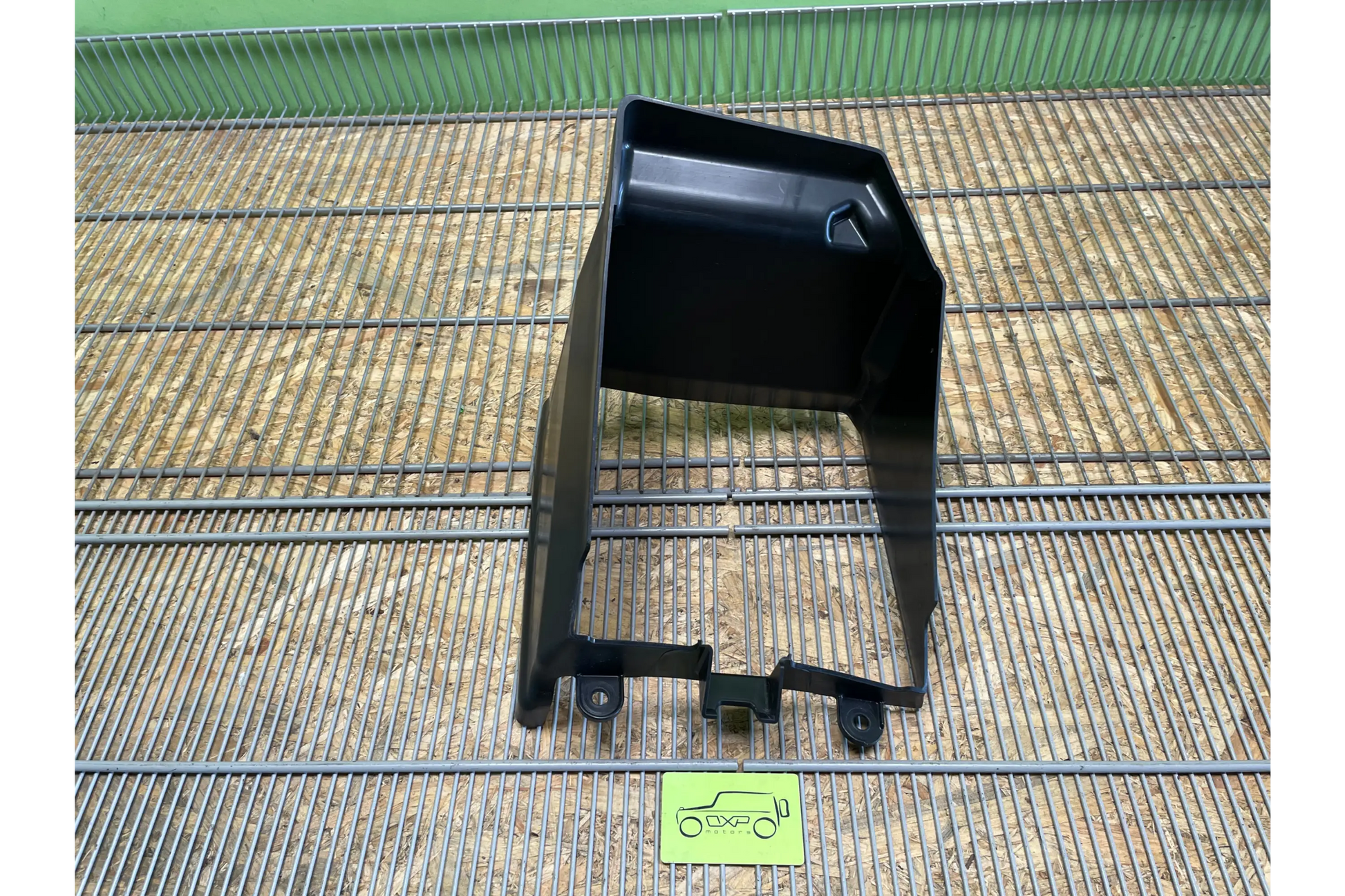 Mercedes-Benz G-Class W463 AMG Front Right Air Duct Vent - air duct