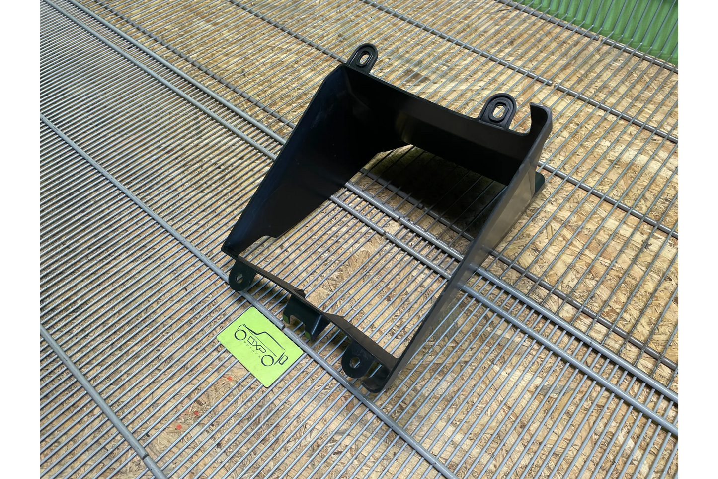 Mercedes-Benz G-Class W463 AMG Front Right Air Duct Vent - air duct