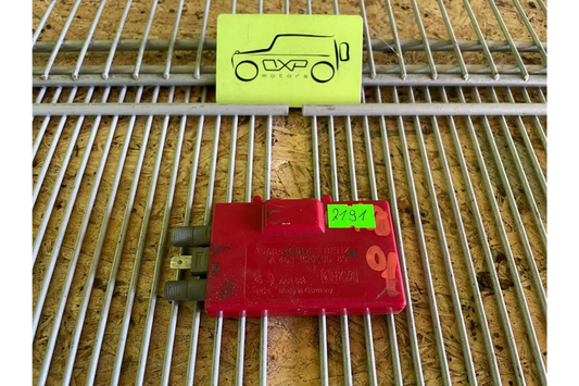 Mercedes-Benz G-Class W463 AMP Splitter Module