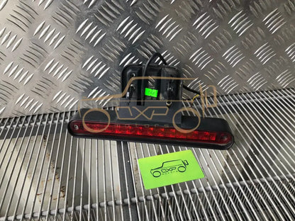 Mercedes-Benz G-Class W463 Auxiliary brake light