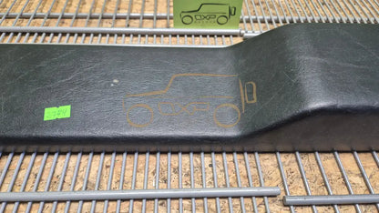 Mercedes-Benz G-Class W463 B-Pillar Cover