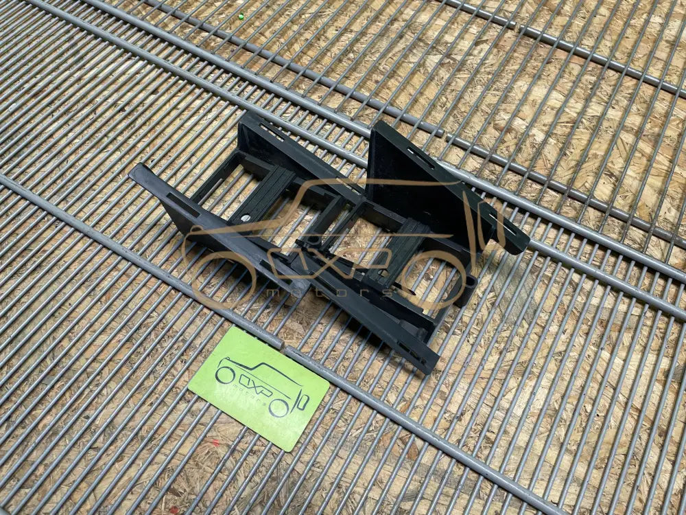 Mercedes-Benz G-Class W463 Blind spot radar mount bracket set - blind spot radar mount bracket