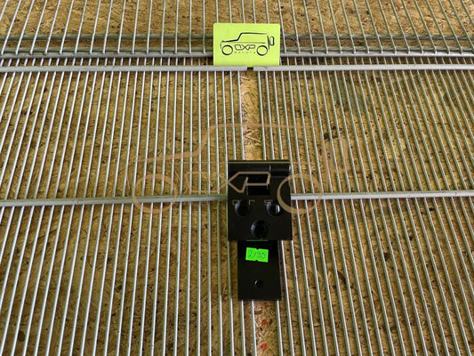 Mercedes-Benz G-Class W463 Bonnet Hinge