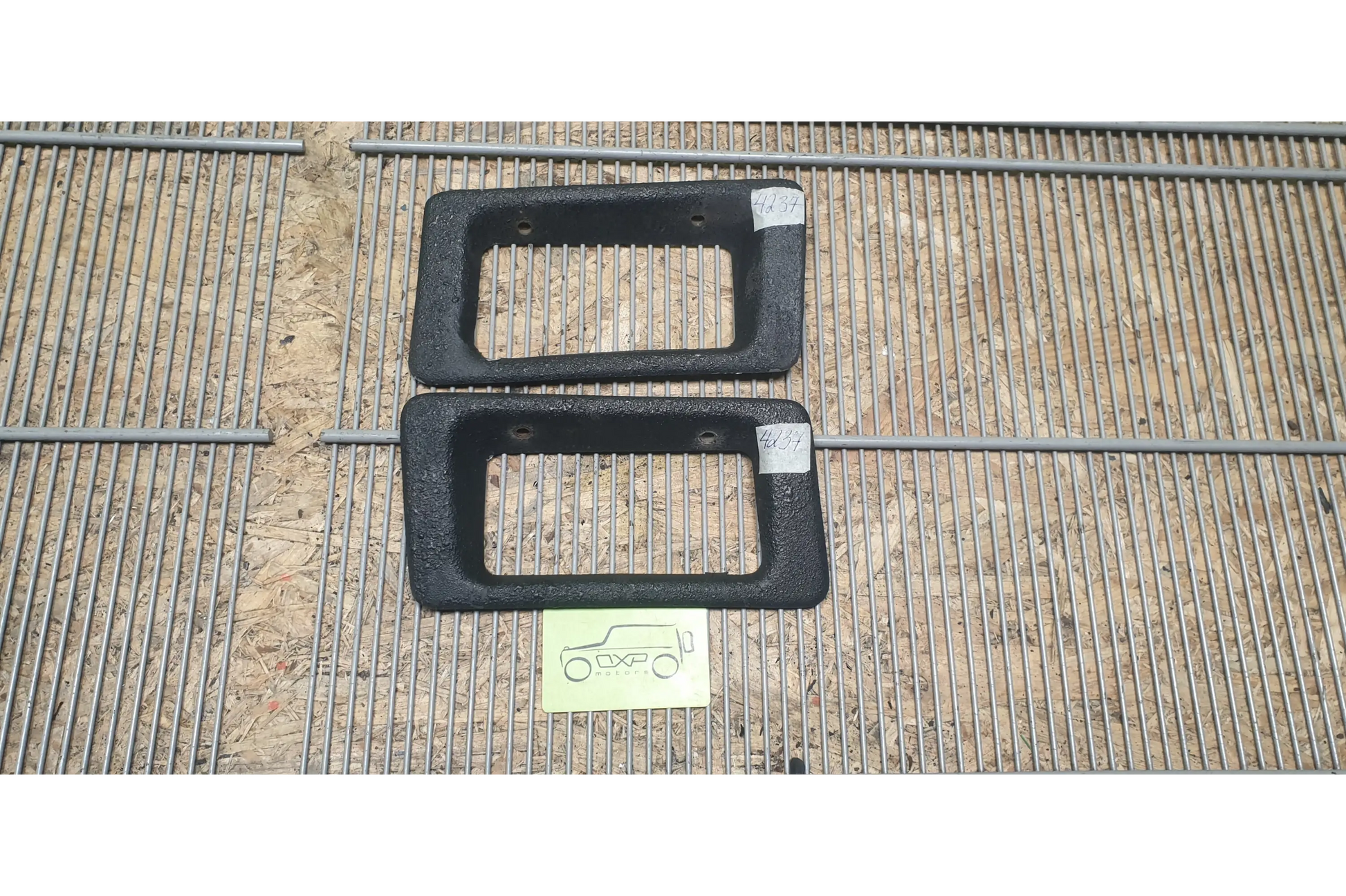 Mercedes-Benz G-Class W463 Fog lamp frame surround set - fog frame