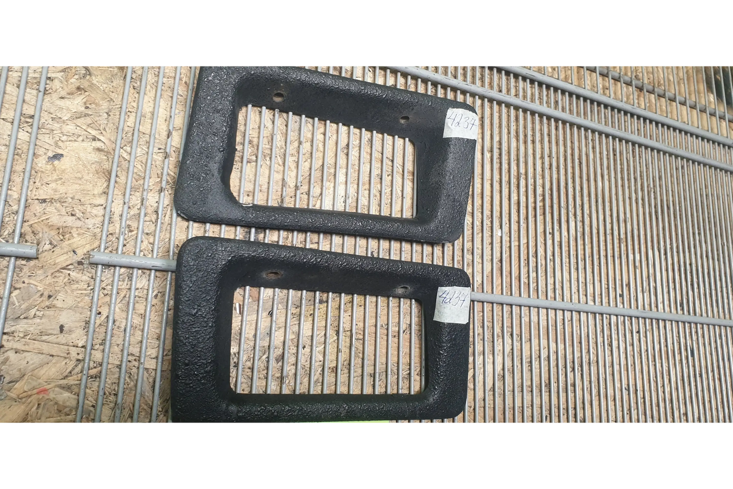 Mercedes-Benz G-Class W463 Fog lamp frame surround set - fog frame