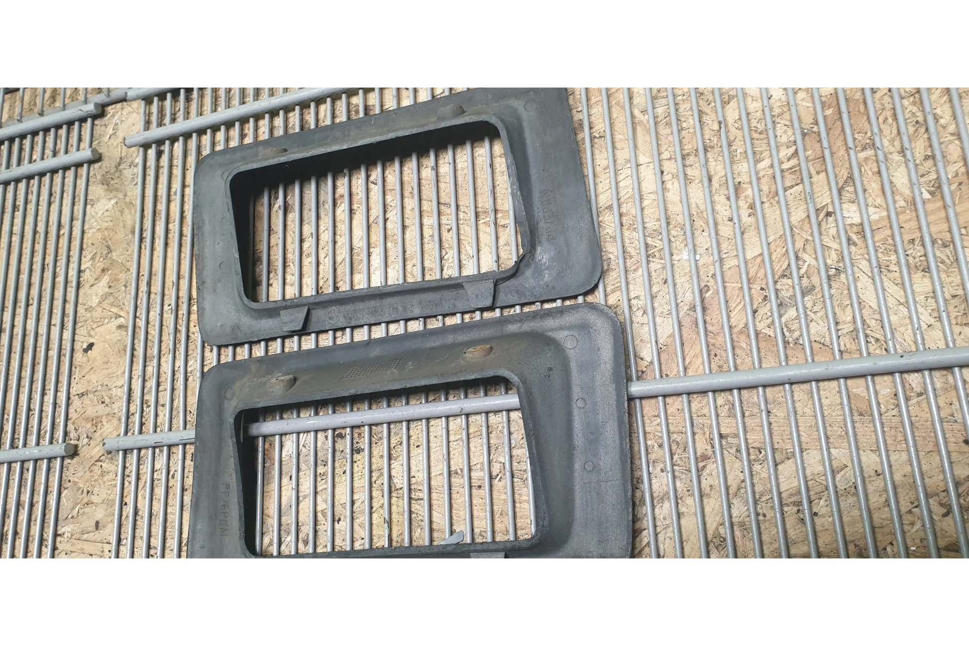 Mercedes-Benz G-Class W463 Fog lamp frame surround set - fog frame