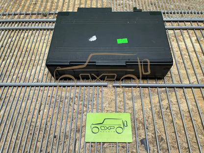 Mercedes-Benz G-Class W463 CD-Changer
