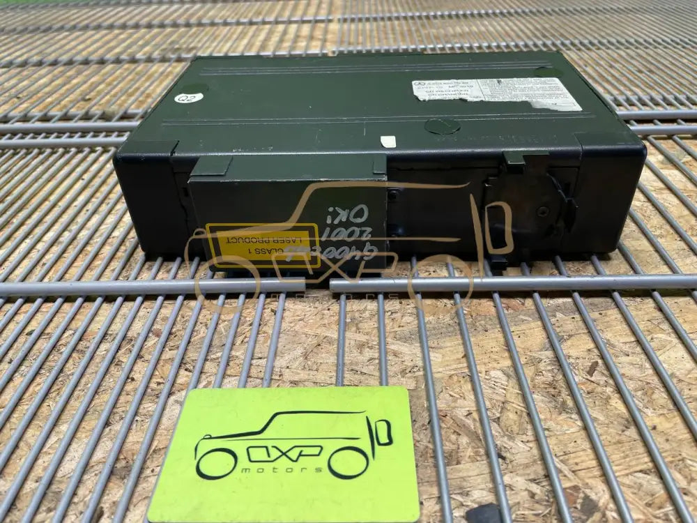Mercedes-Benz G-Class W463 CD-Changer