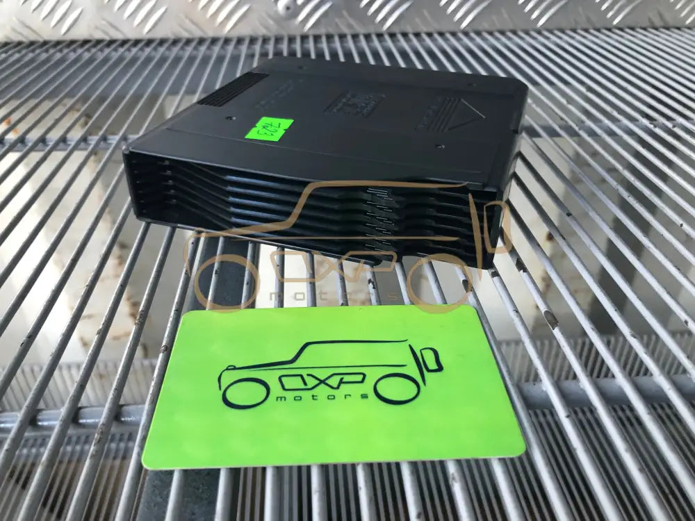 Mercedes-Benz G-Class W463 CD-Replacement cartridge