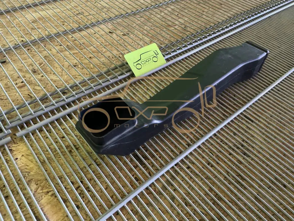 Mercedes-Benz G-Class W463 Central Air Duct