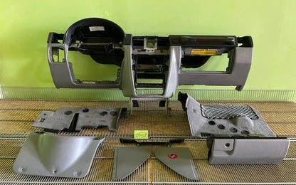 Mercedes-Benz G-Class W463 Complete gray interior