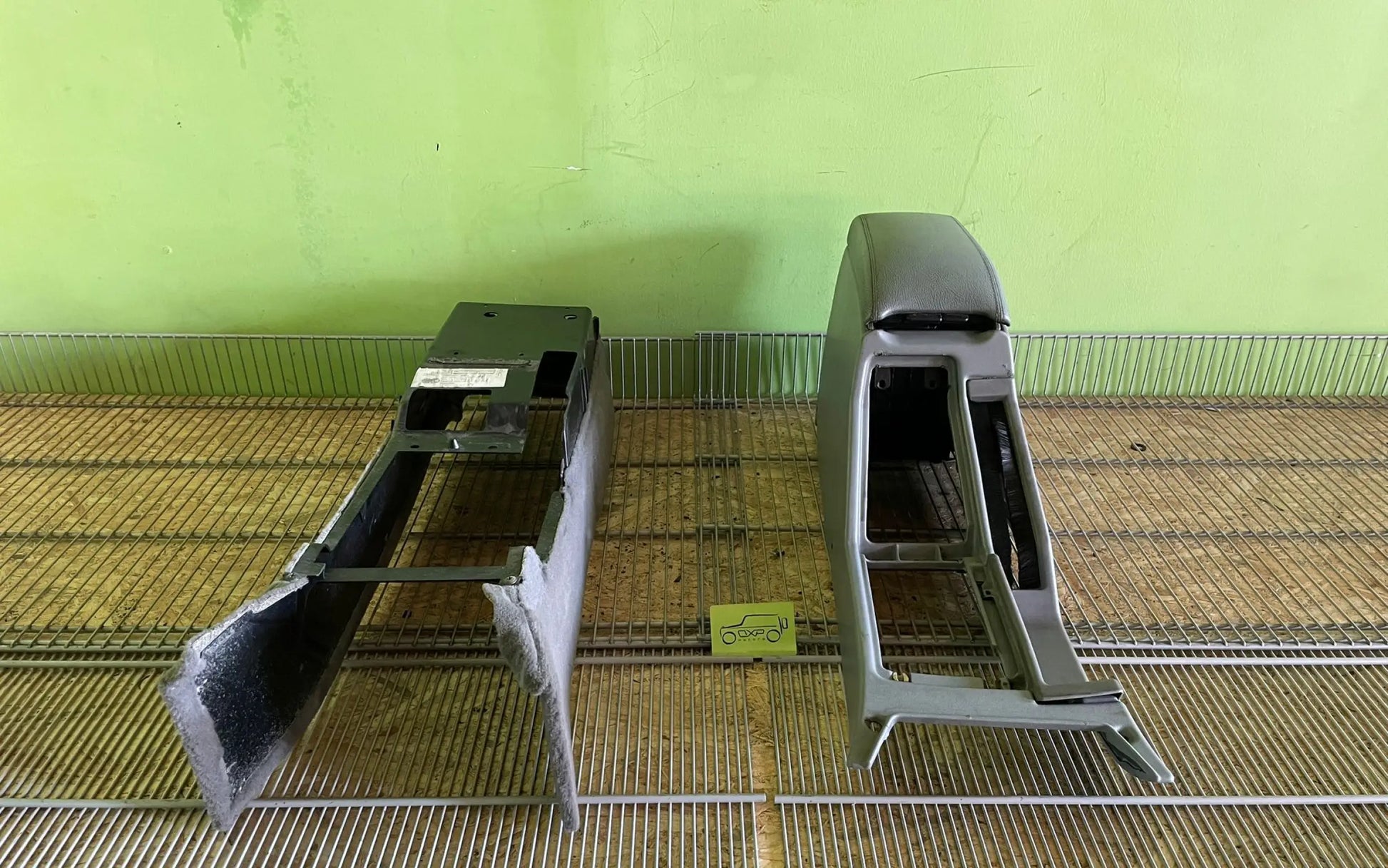 Mercedes-Benz G-Class W463 Complete gray interior