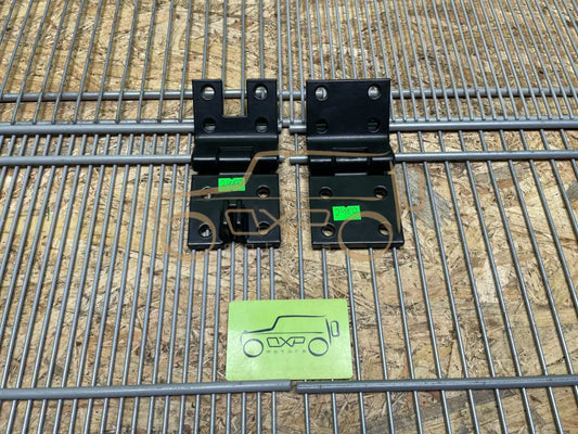 Mercedes-Benz G-Class W463 Door Hinges