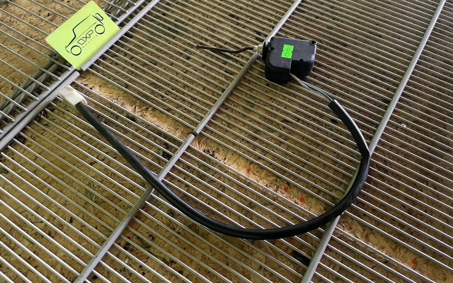 Mercedes-Benz G-Class W463 Rear Door Lock Actuator