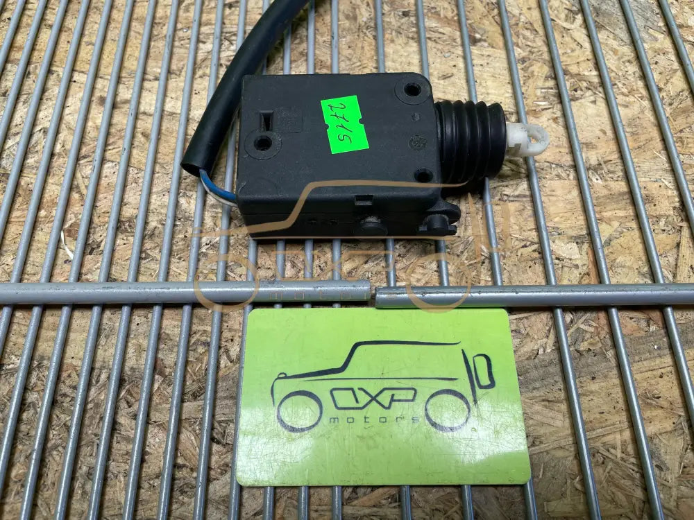 Mercedes-Benz G-Class W463 Door Lock Actuator
