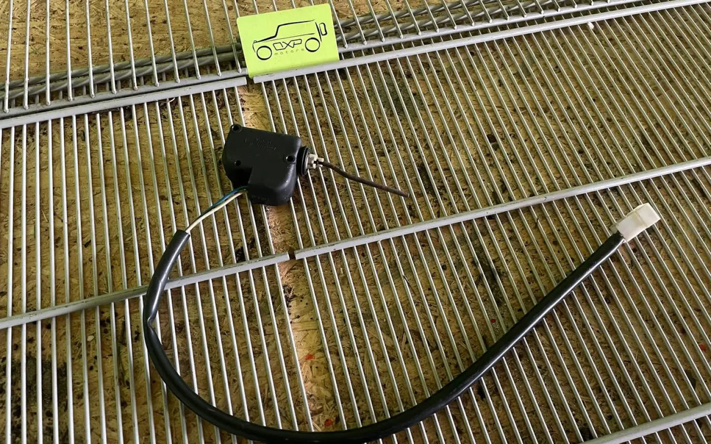 Mercedes-Benz G-Class W463 Rear Door Lock Actuator