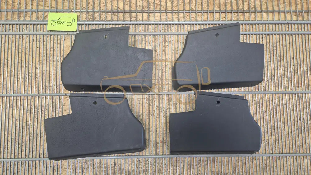 Mercedes-Benz G-Class W463 End cap running board - cap running board