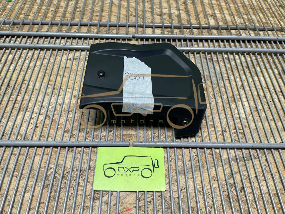 Mercedes-Benz g-Class W463 End cup running board - end cup running board