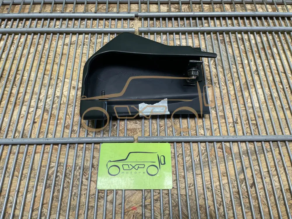 Mercedes-Benz g-Class W463 End cup running board - end cup running board