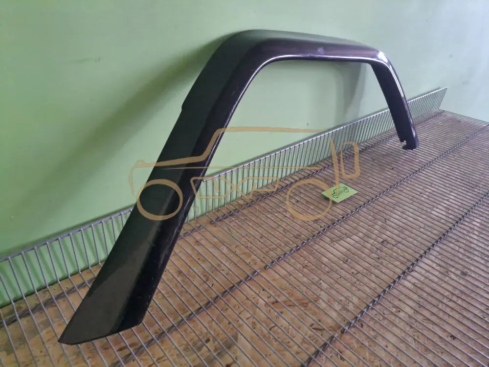 Mercedes-Benz G-Class W463 Fender flare rear left