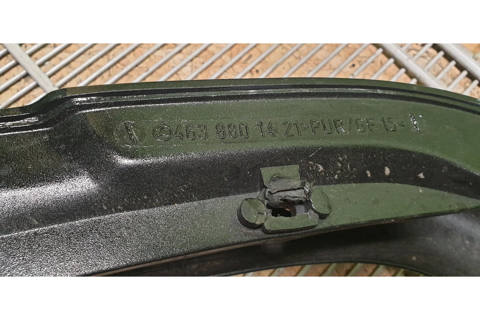 Mercedes-Benz G-Class W463 Fender flare rear left - fender flare