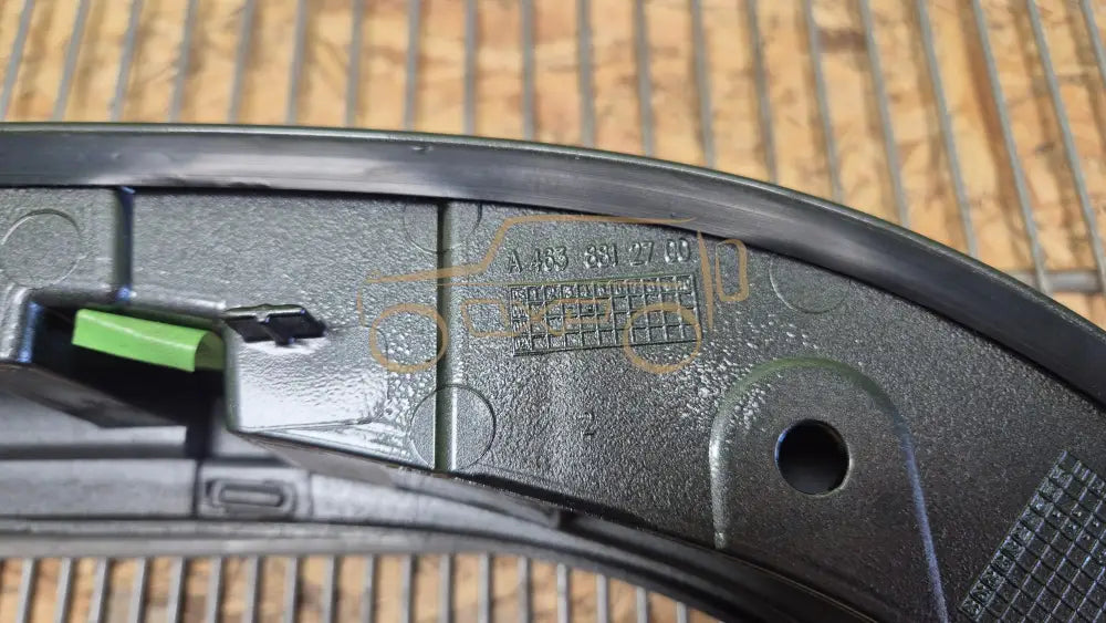 Mercedes-Benz G-Class W463 Fender wheel arch trim cover rear left - fender wheel arch