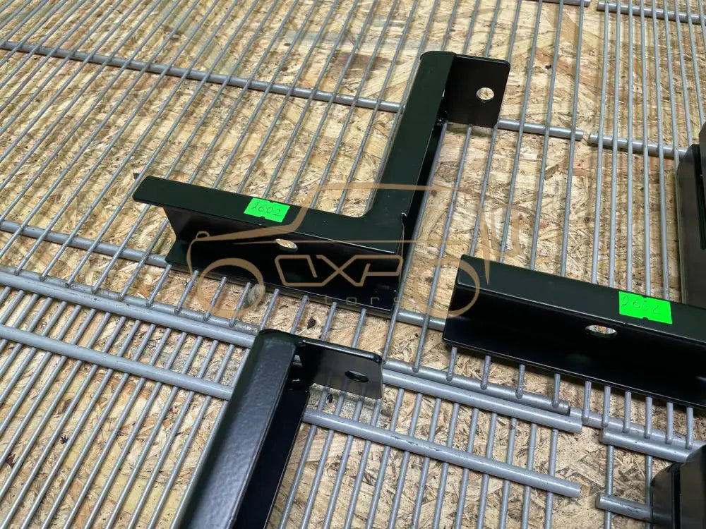 Mercedes-Benz G-Class W463 Footboard Mounting Set