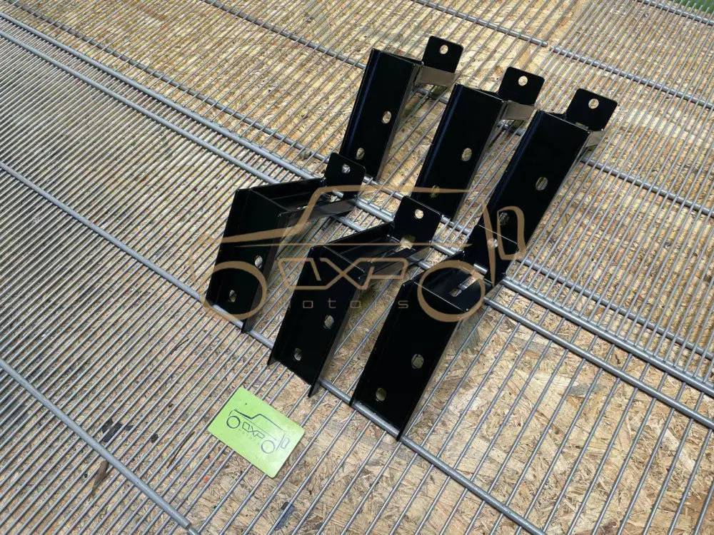 Mercedes-Benz G-Class W463 Footboard Mounting Set