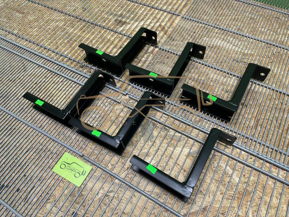 Mercedes-Benz G-Class W463 Footboard Mounting Set