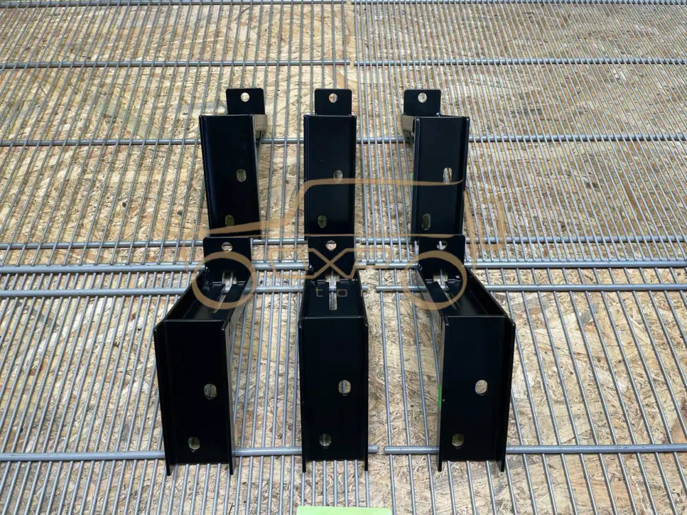 Mercedes-Benz G-Class W463 Footboard Mounting Set