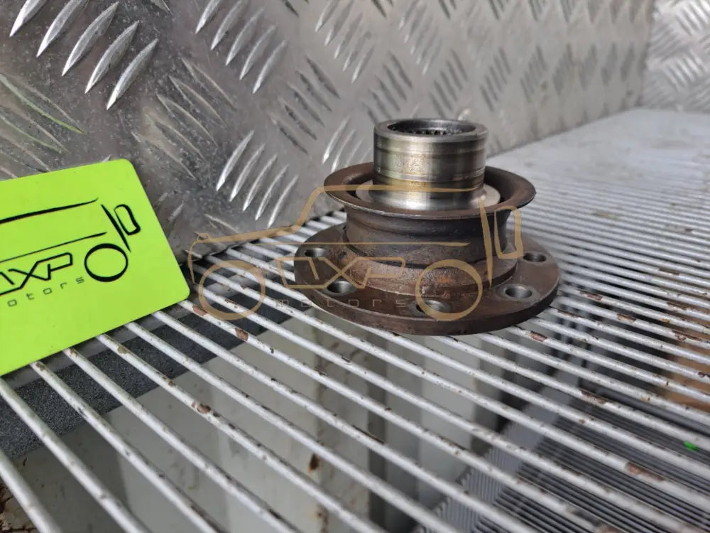 Mercedes-Benz G-Class W463 Front Differential Flanges