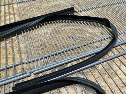 Mercedes-Benz G-Class W463 Front Door Glass Frame Seal