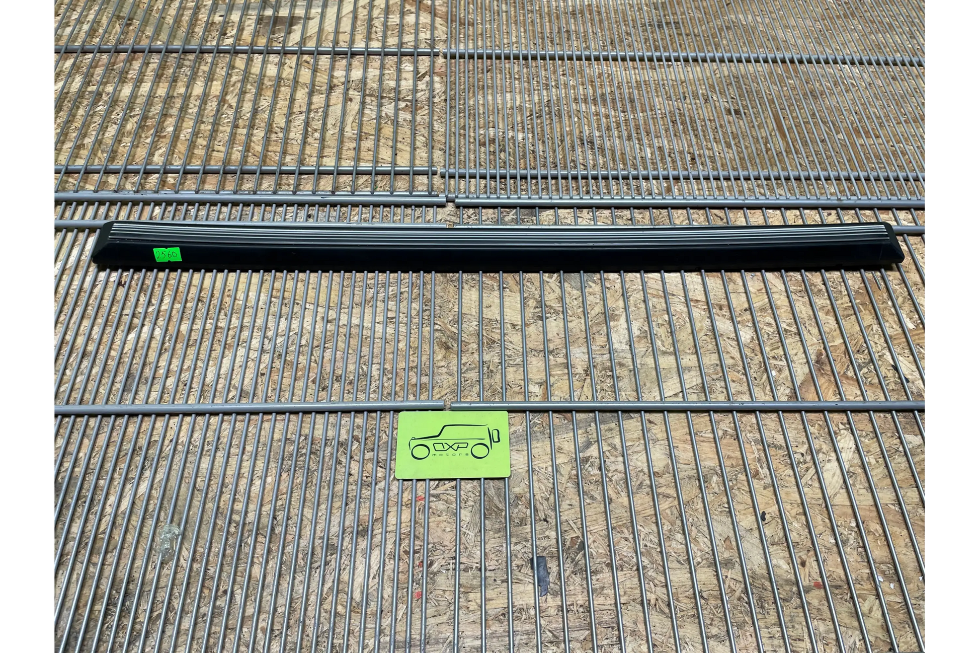 Mercedes-Benz G-Class W463 Rear Door Moulding