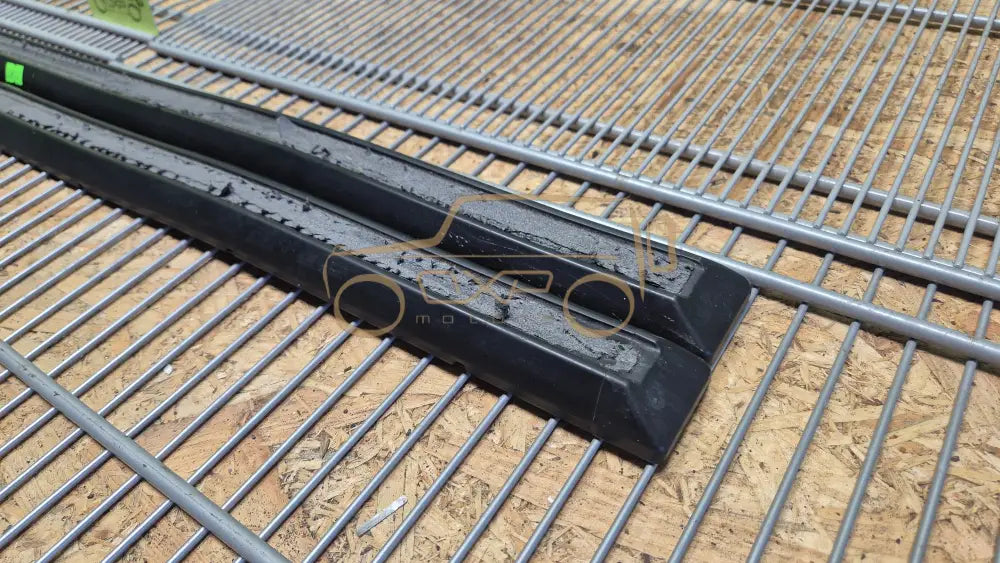 Mercedes-Benz G-Class W463 Front Fender Mouldings