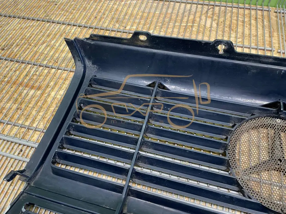 Mercedes-Benz G-Class W463 Front grill