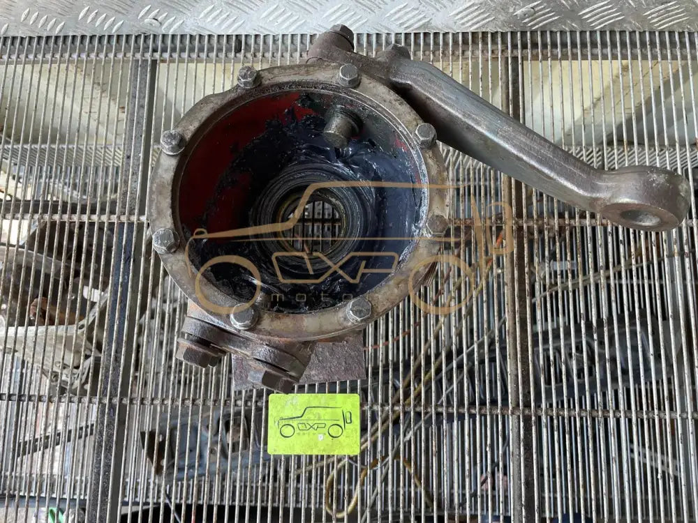 Mercedes-Benz G-Class W463 Front left axle steering knuckle - axle steering knuckle