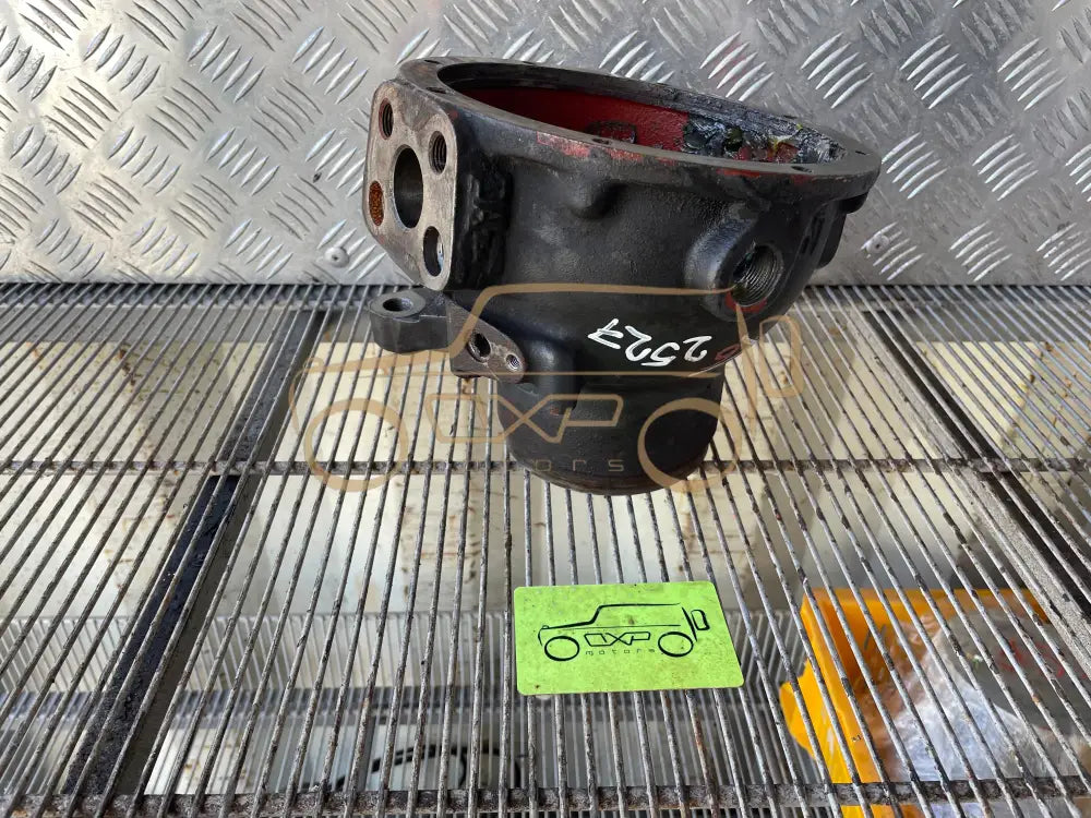 Mercedes-Benz G-Class W463 Front Left Axle Steering Knuckle