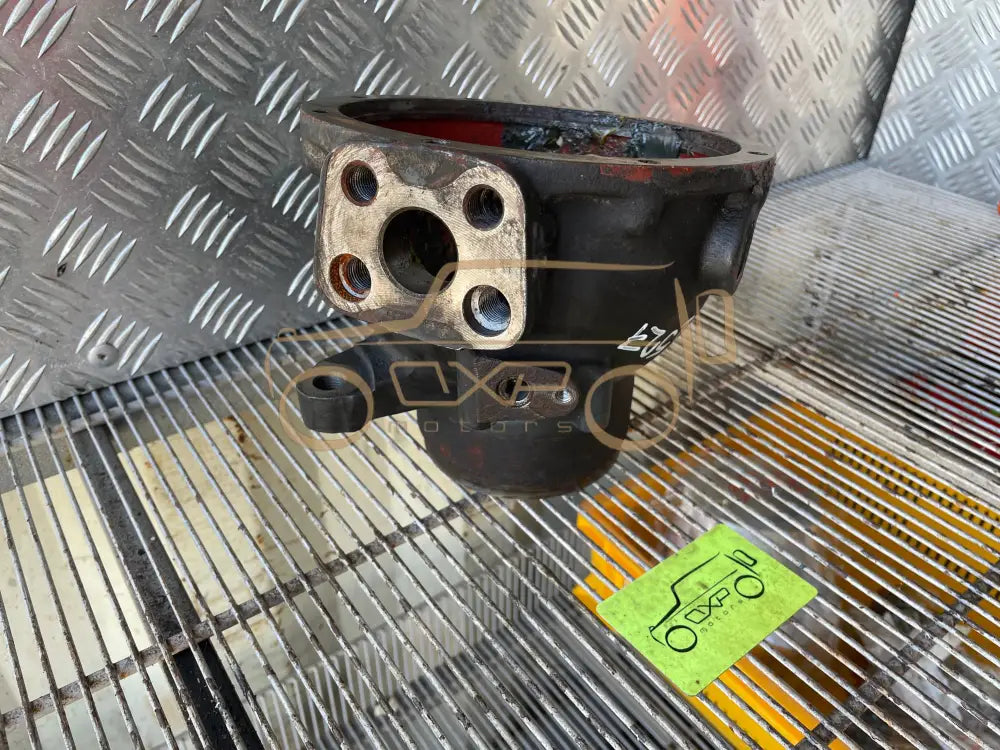 Mercedes-Benz G-Class W463 Front Left Axle Steering Knuckle