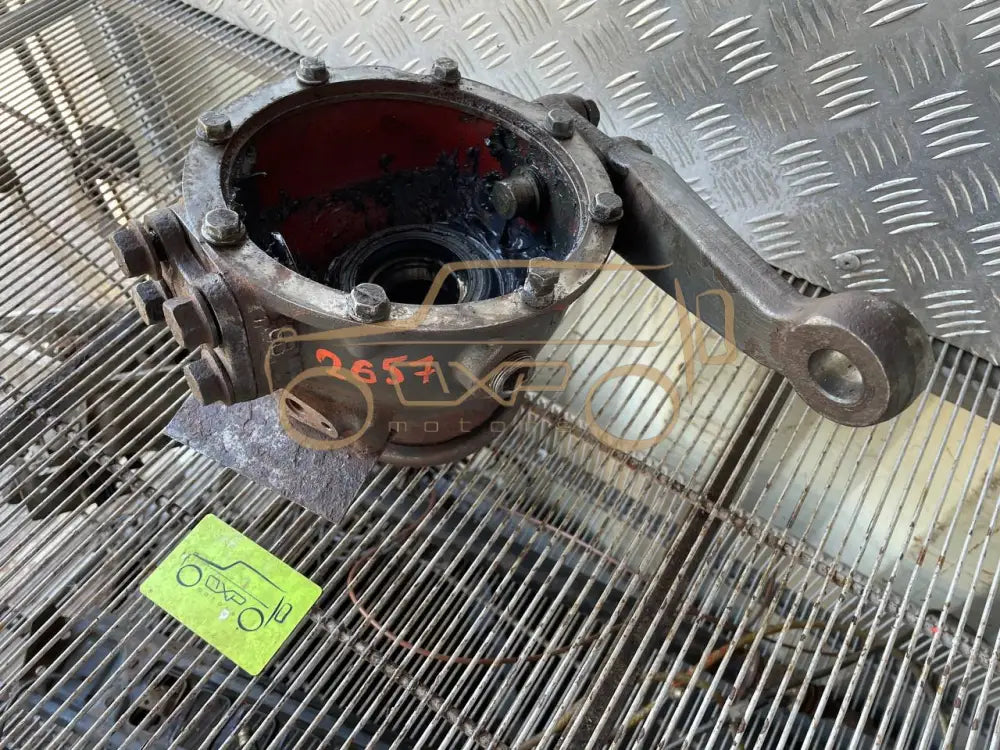 Mercedes-Benz G-Class W463 Front left axle steering knuckle - axle steering knuckle