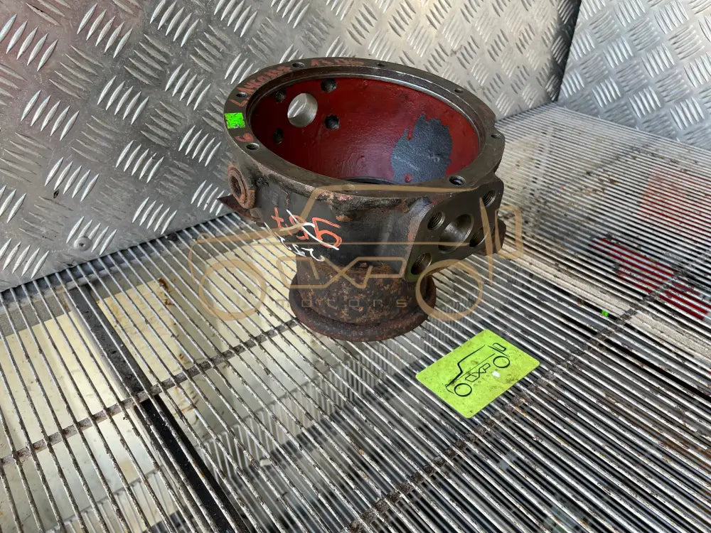 Mercedes-Benz G-Class W463 Front Left Axle Steering Knuckle