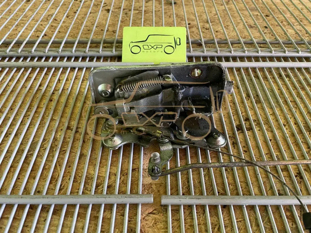 Mercedes-Benz G-Class W463 Front Left Door Lock