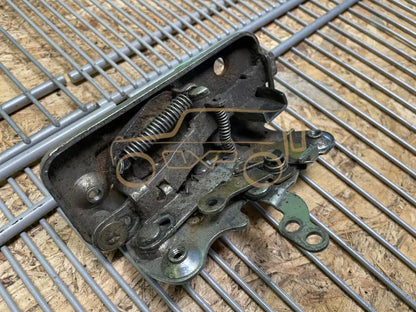 Mercedes-Benz G-Class W463 Front Left Door Lock