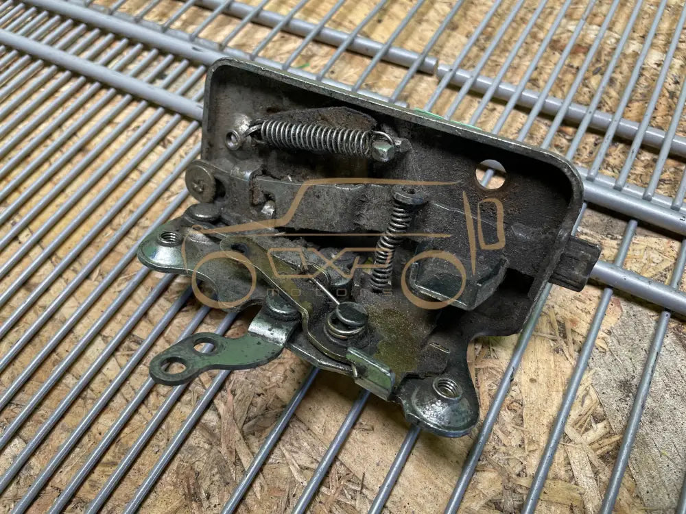 Mercedes-Benz G-Class W463 Front Left Door Lock