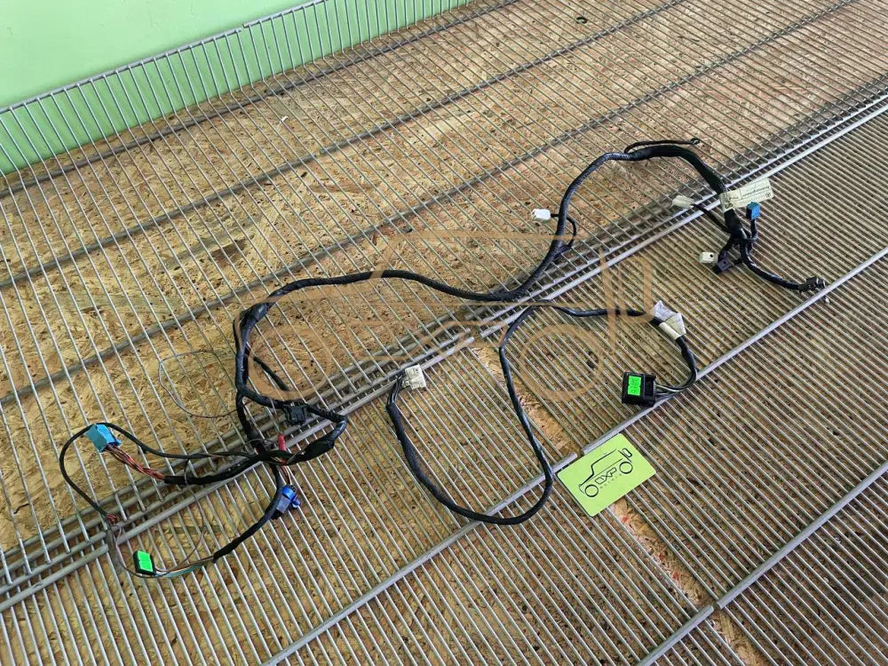 Mercedes-Benz G-Class W463 Front Left Door Wiring