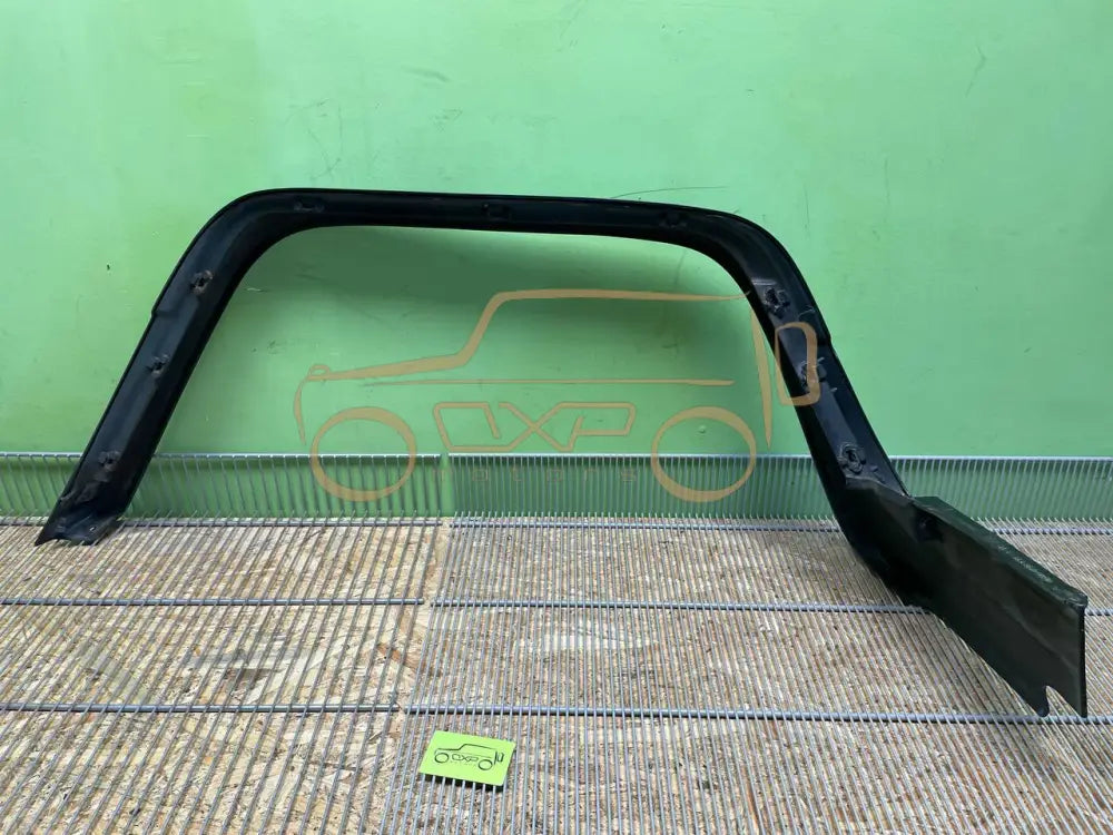 Mercedes-Benz G-Class W463 Front Left Fender Flare