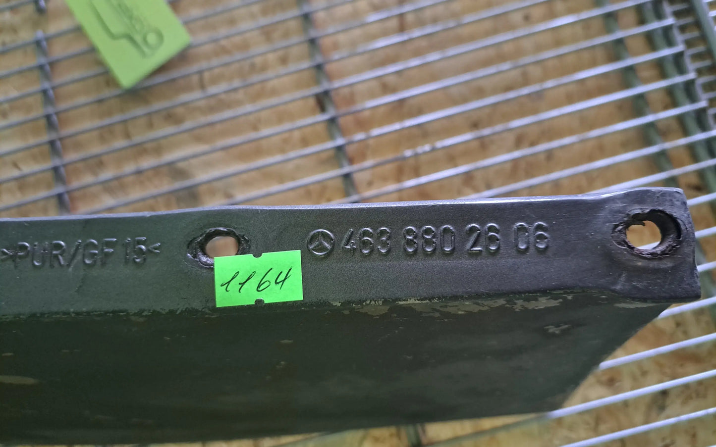 Mercedes-Benz G-Class W463 Front Left Fender flare - fender flare